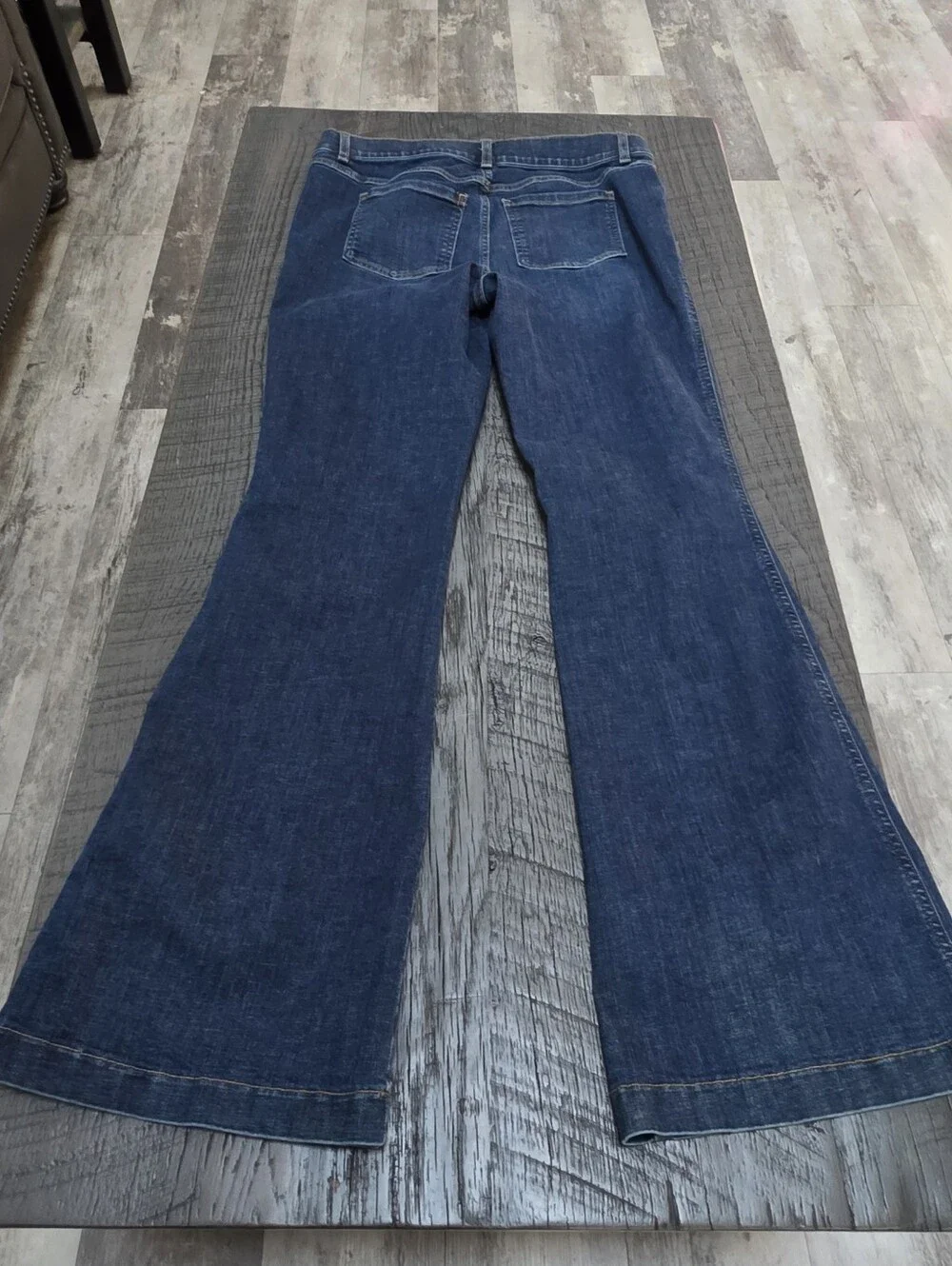 Spanx Women's Dark Blue Flared Pull On Jeans (Size:large)